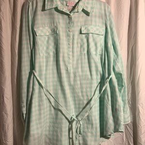 Lot of button down tops